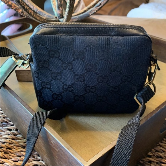 Gucci Guccissima Crossbody - Picture 5 of 8